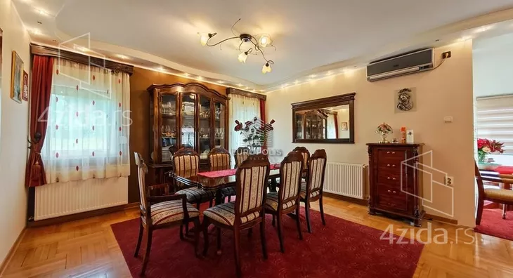 3-etažna kuća | 4zida