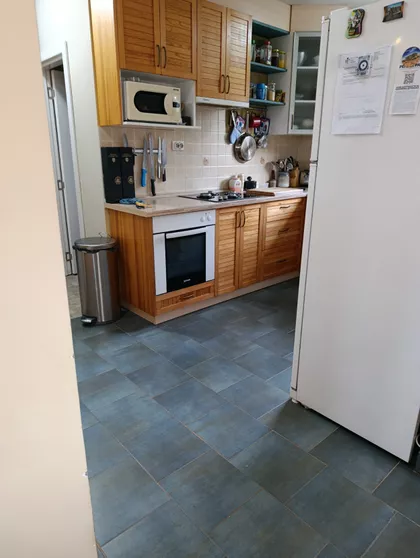 Vida Latkovića 6 | 4zida.rs