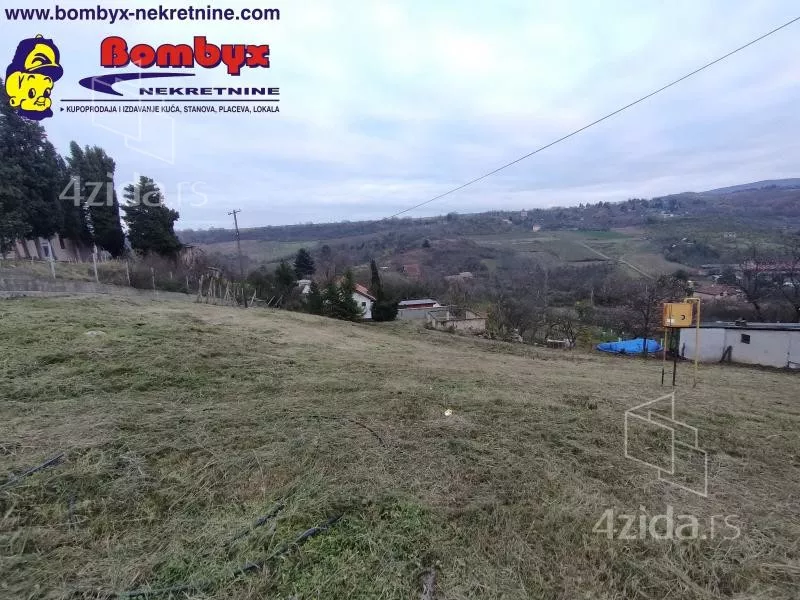 Plac | 4zida