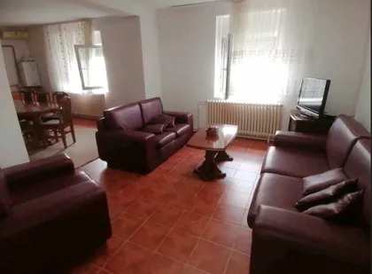 Botoš | 4zida.rs