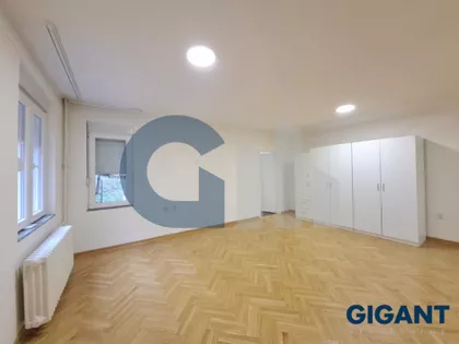 Lamartinova | 4zida.rs