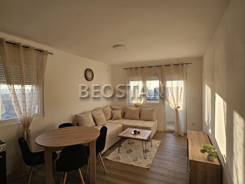 Dvosoban stan, Beograd