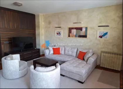 Hram Svetog Save | 4zida.rs