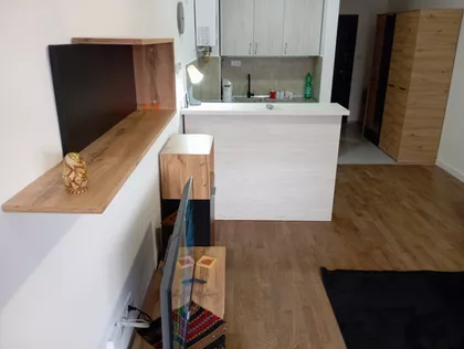 Milovana Gušića 93 | 4zida.rs