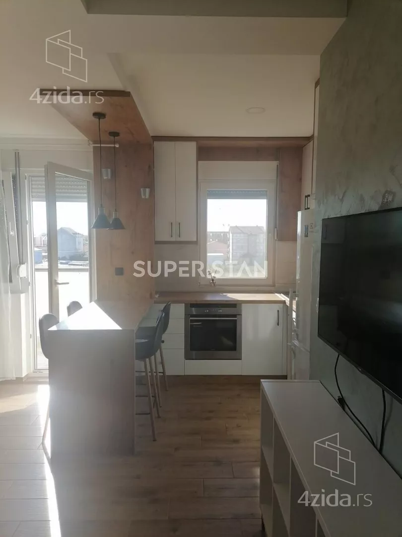 Dvoiposoban stan | 4zida