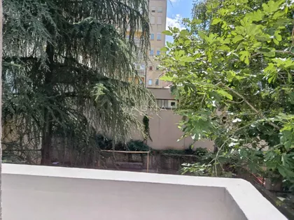 Niška | 4zida.rs