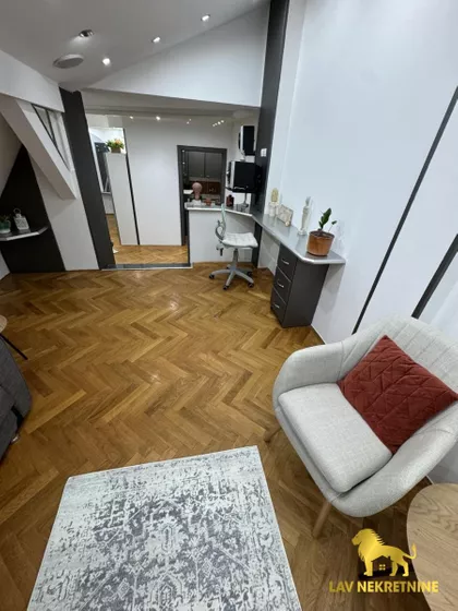 ZMAJ JOVINA | 4zida.rs