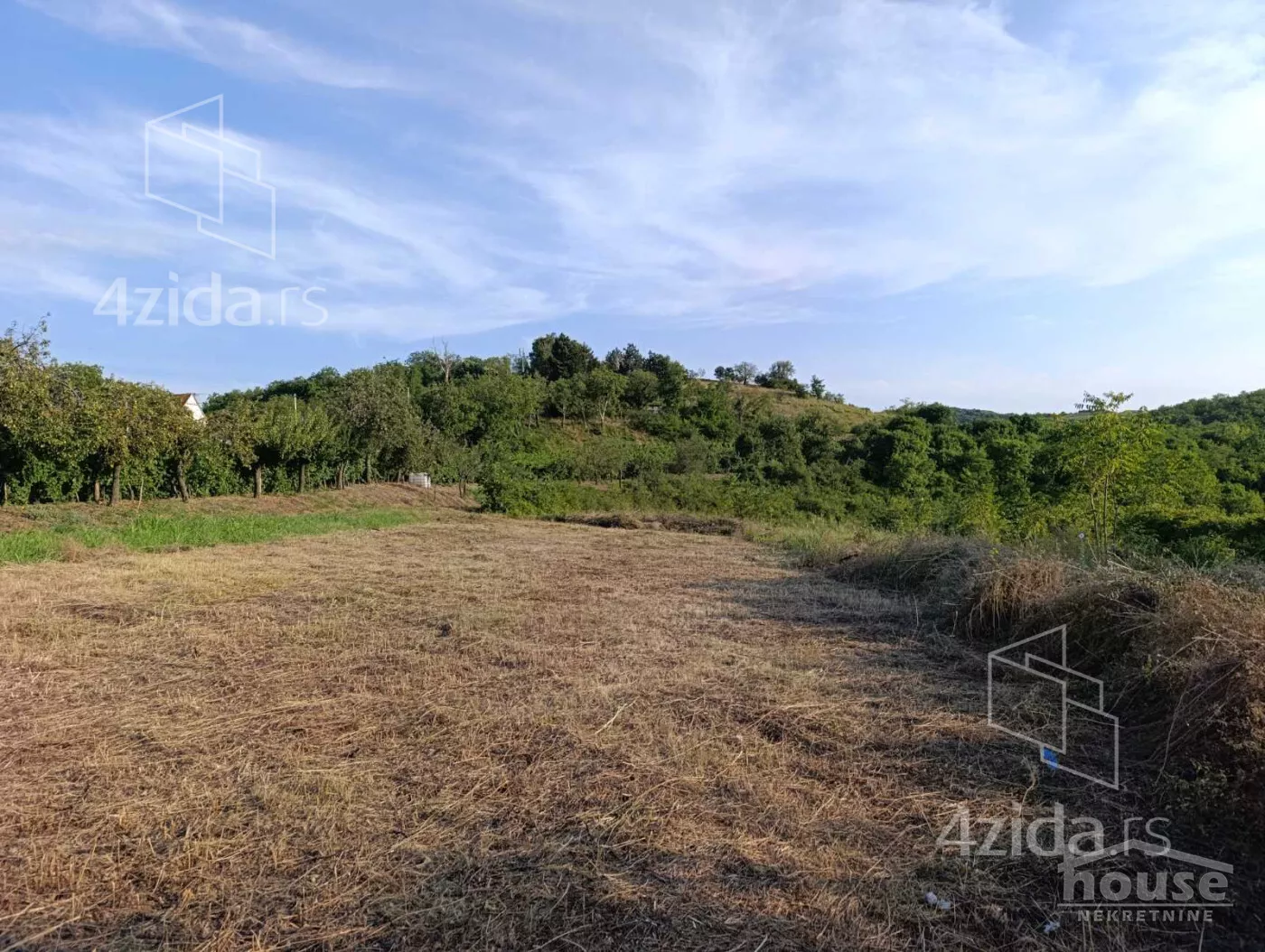 Plac | 4zida