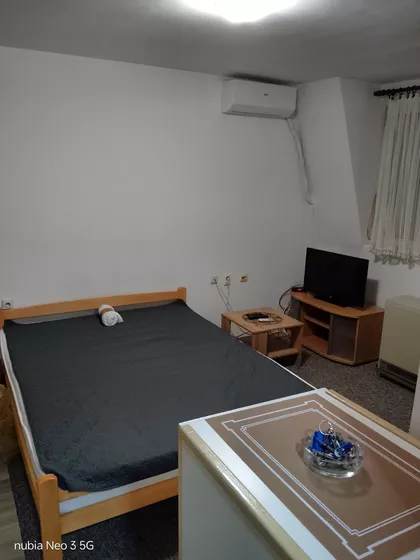 Sremska 11 | 4zida.rs