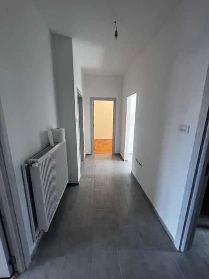 Žitni Trg | 4zida.rs