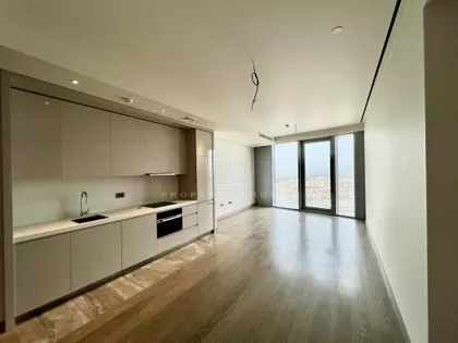 Nikolaja Kravcova | 4zida.rs