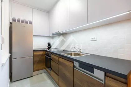 Grozde Gajšin | 4zida.rs