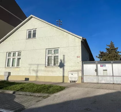 Veljka Dugoševića 205 | 4zida.rs