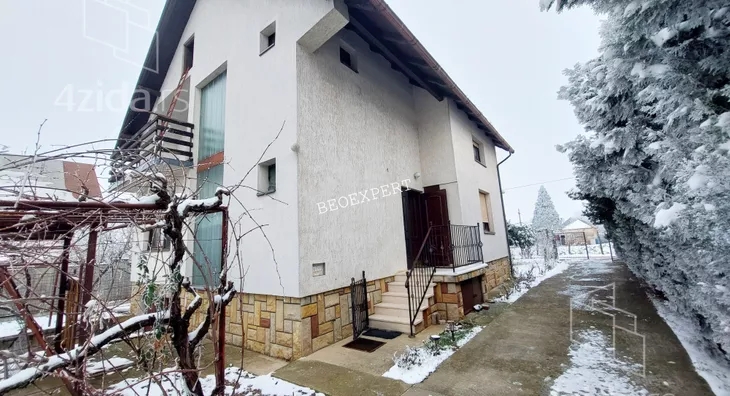 2-etažna kuća | 4zida