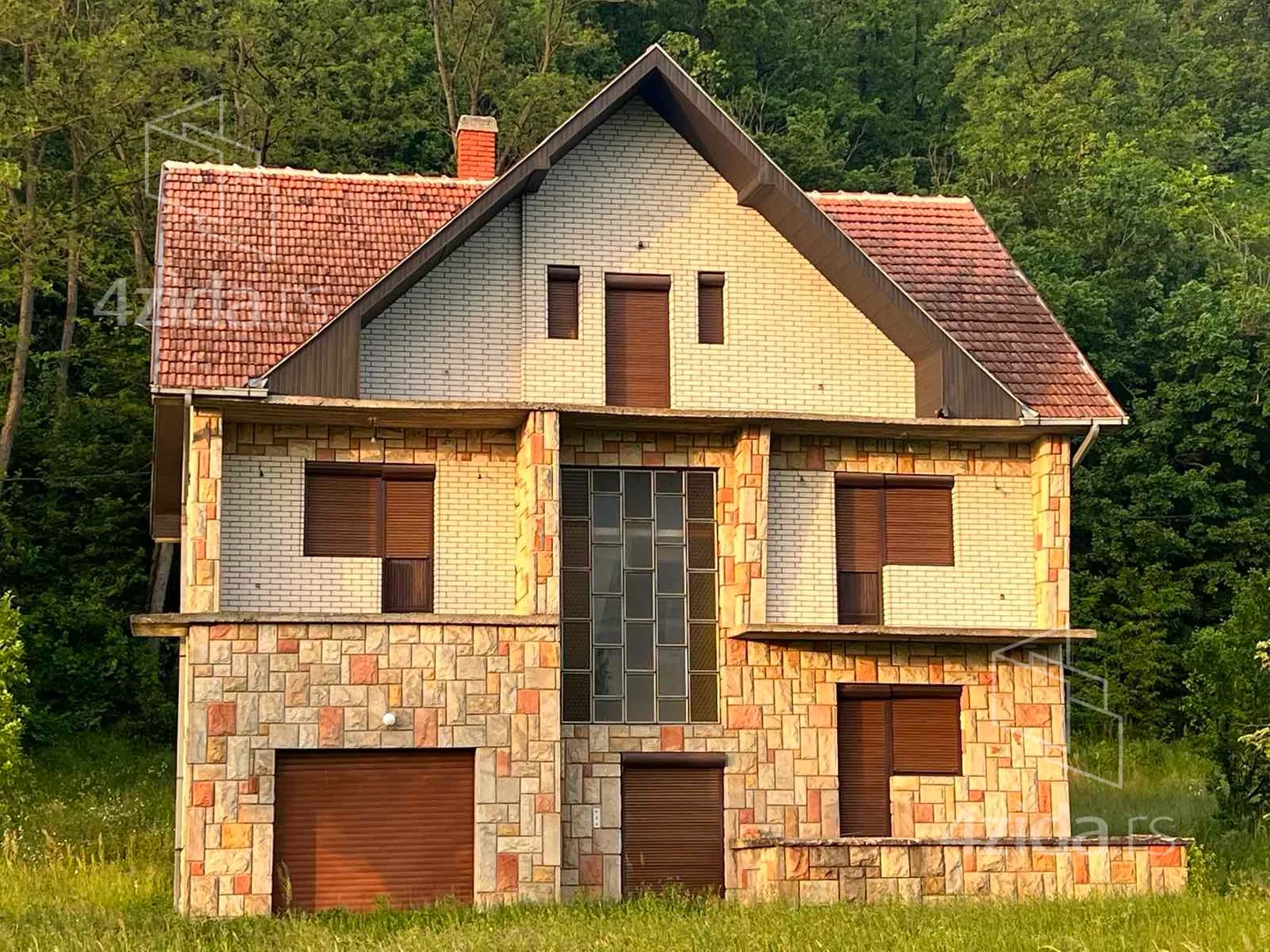3-etažna kuća | 4zida