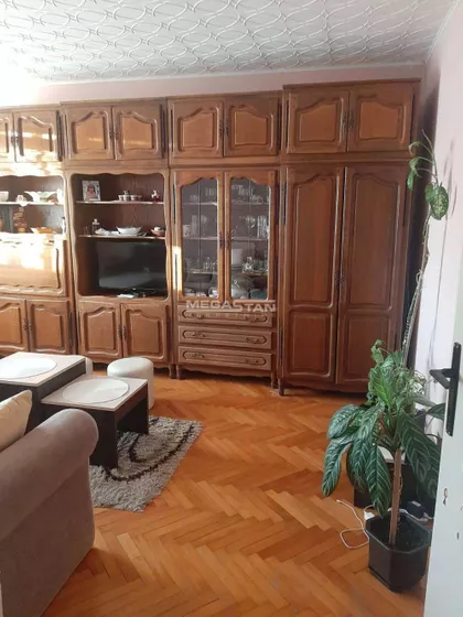 Jabučki rit | 4zida.rs