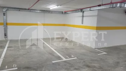 Hajduk Veljkova | 4zida.rs