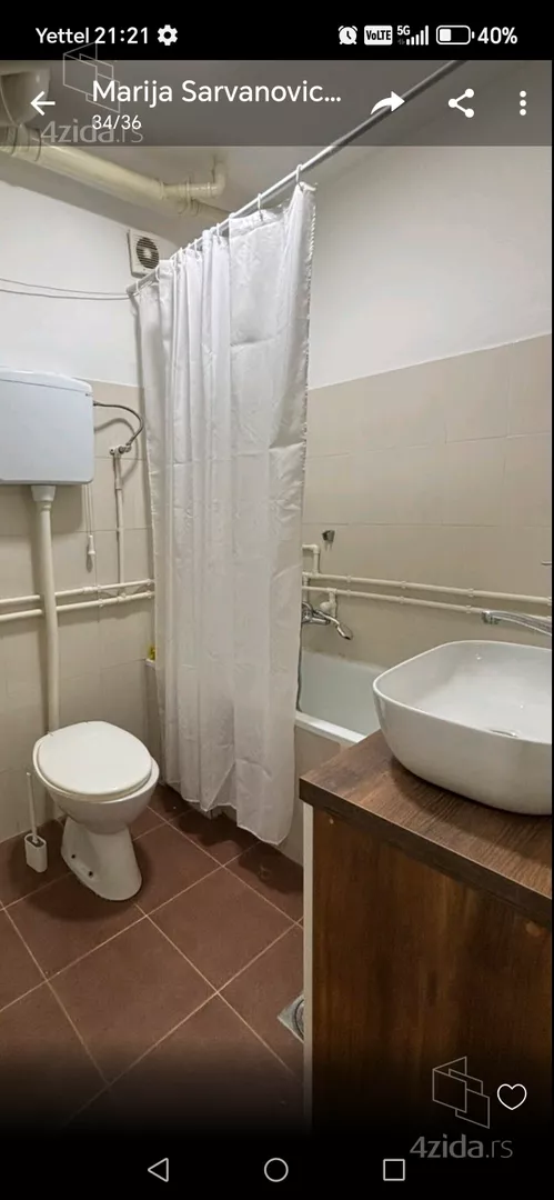 Jednoiposoban stan | 4zida