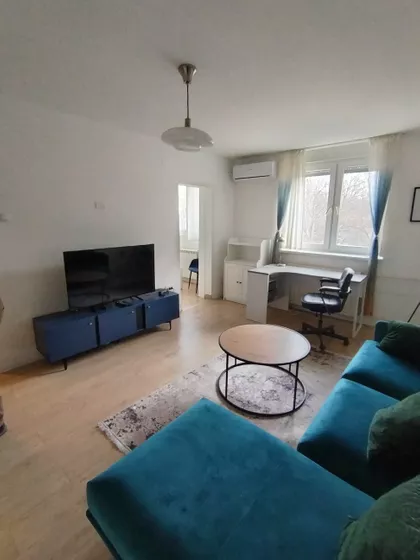 Pariske Komune | 4zida.rs