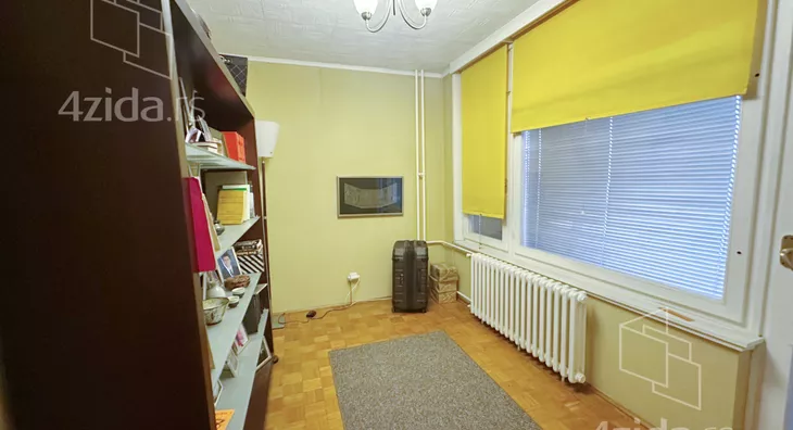 Četvoroiposoban stan | 4zida