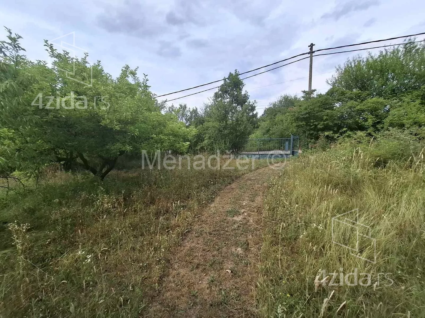 Plac | 4zida
