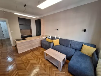 Stari Grad | 4zida.rs