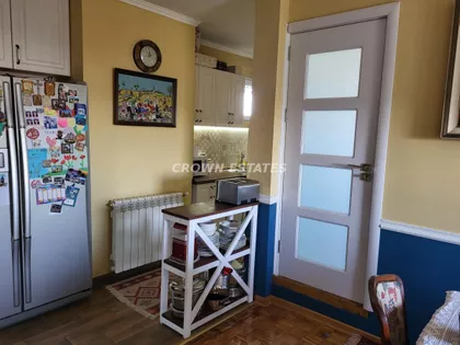 CRNOTRAVSKA | 4zida.rs