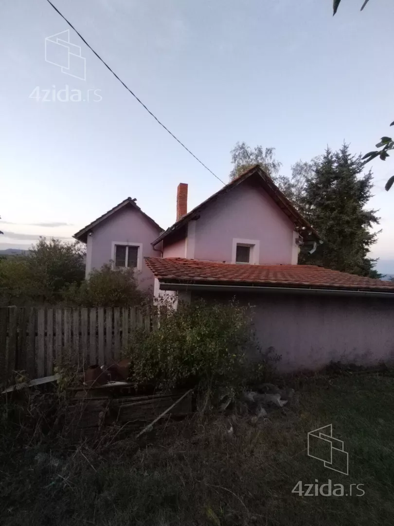 3-etažna kuća | 4zida