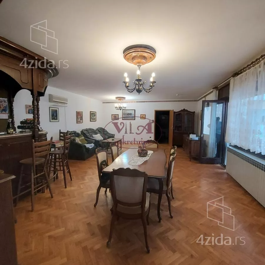 Kuća | 4zida