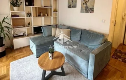 Autokomanda | 4zida.rs