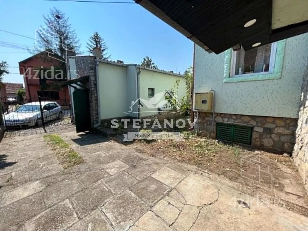 3-etažna kuća | 4zida
