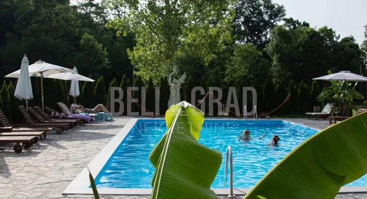 Ugostiteljski objekat | 4zida