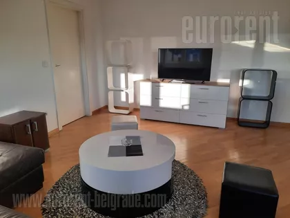 OBILIĆEV VENAC | 4zida.rs