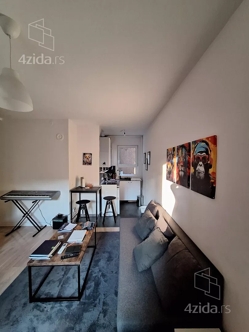 Troiposoban stan | 4zida