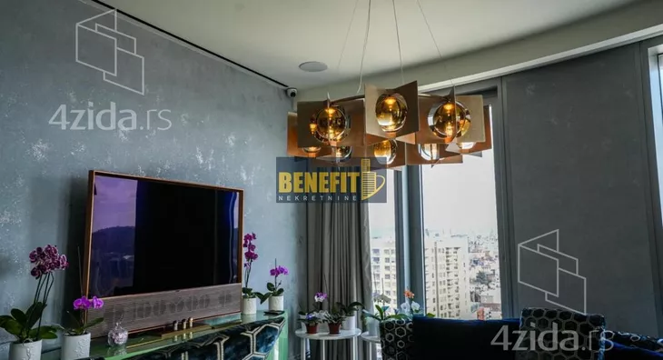 Petosoban stan | 4zida