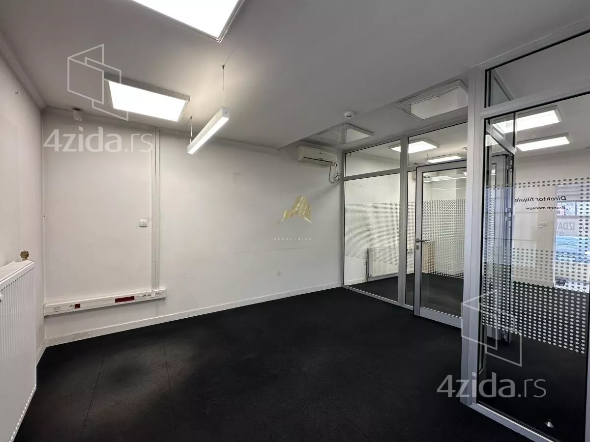 Poslovni prostor | 4zida