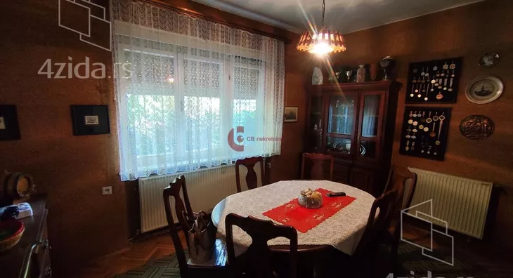 Kuća | 4zida