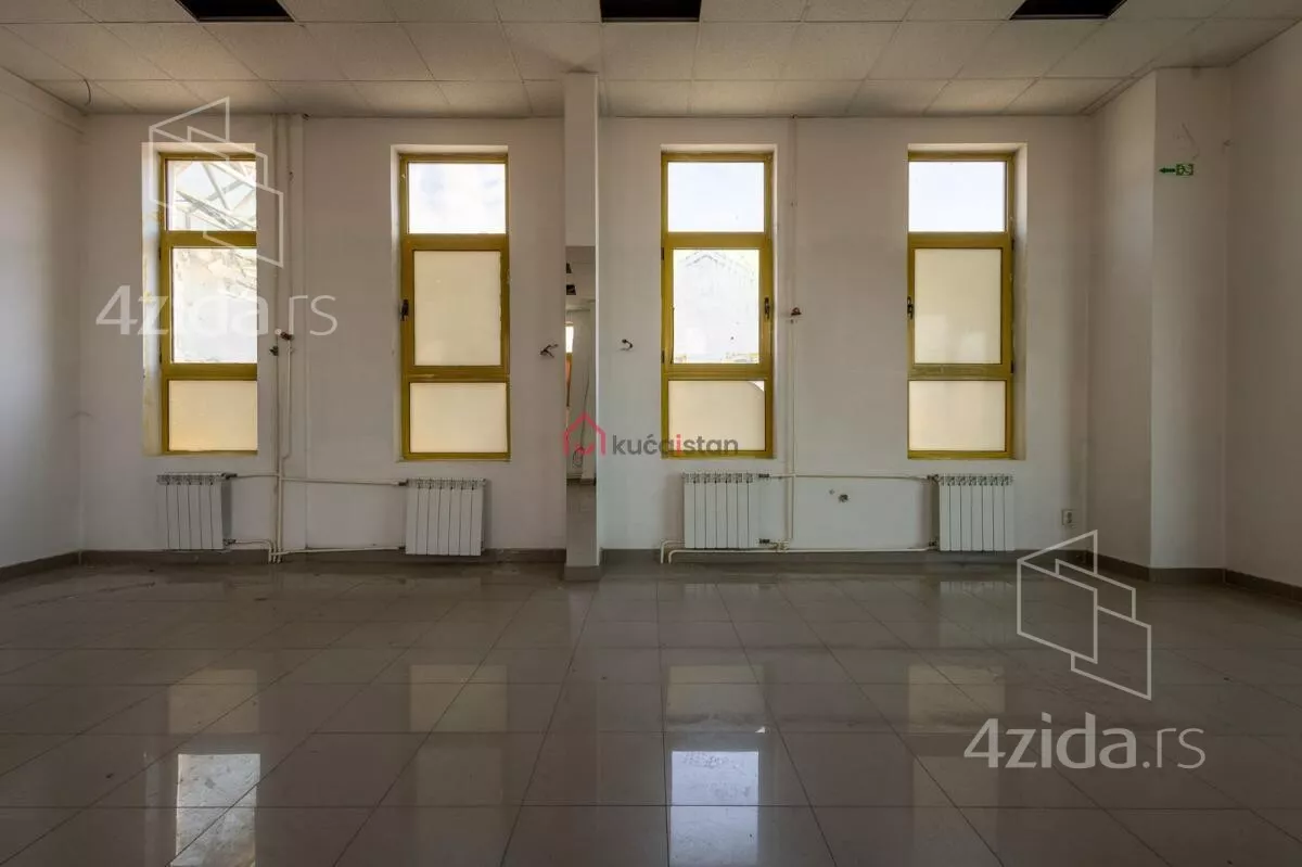 Poslovni prostor | 4zida