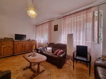 Kertvaroš | 4zida.rs