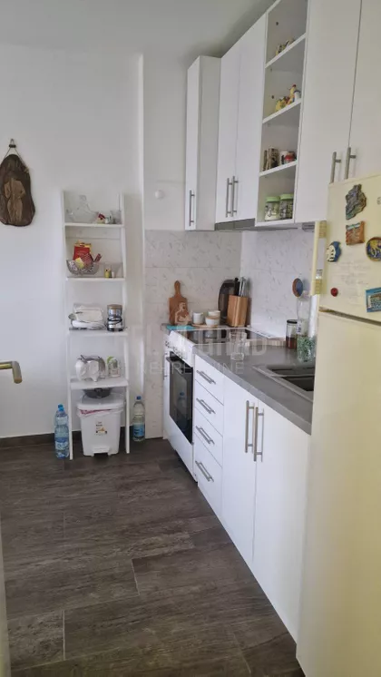 Pariske komune | 4zida.rs