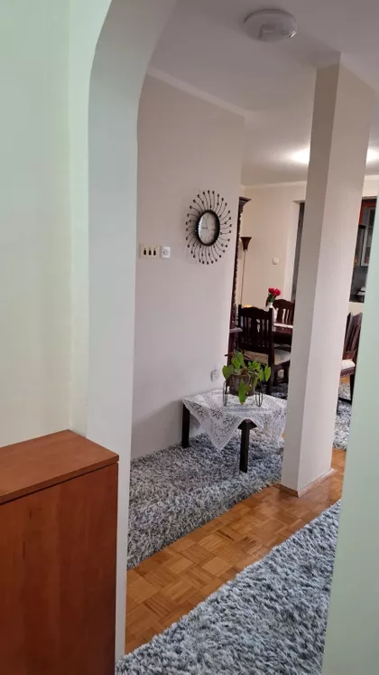 Nikole Tesle 47 | 4zida.rs