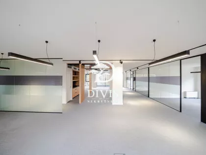 Sime Lozanića bb | 4zida.rs