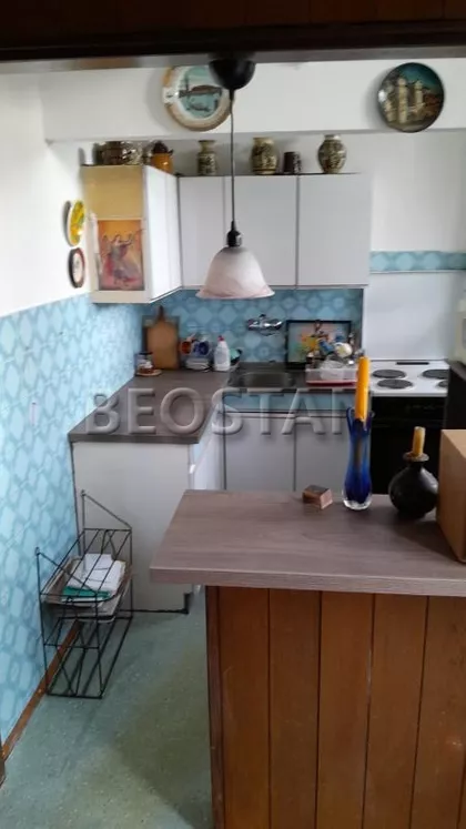 Karađorđev Trg | 4zida.rs