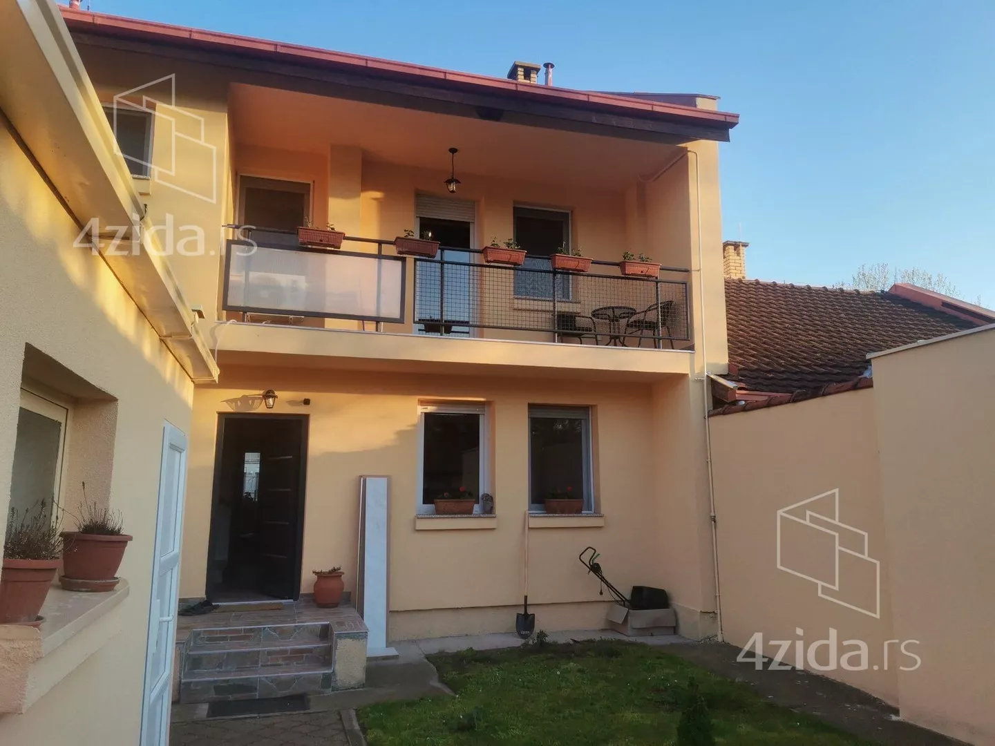 2-etažna kuća | 4zida