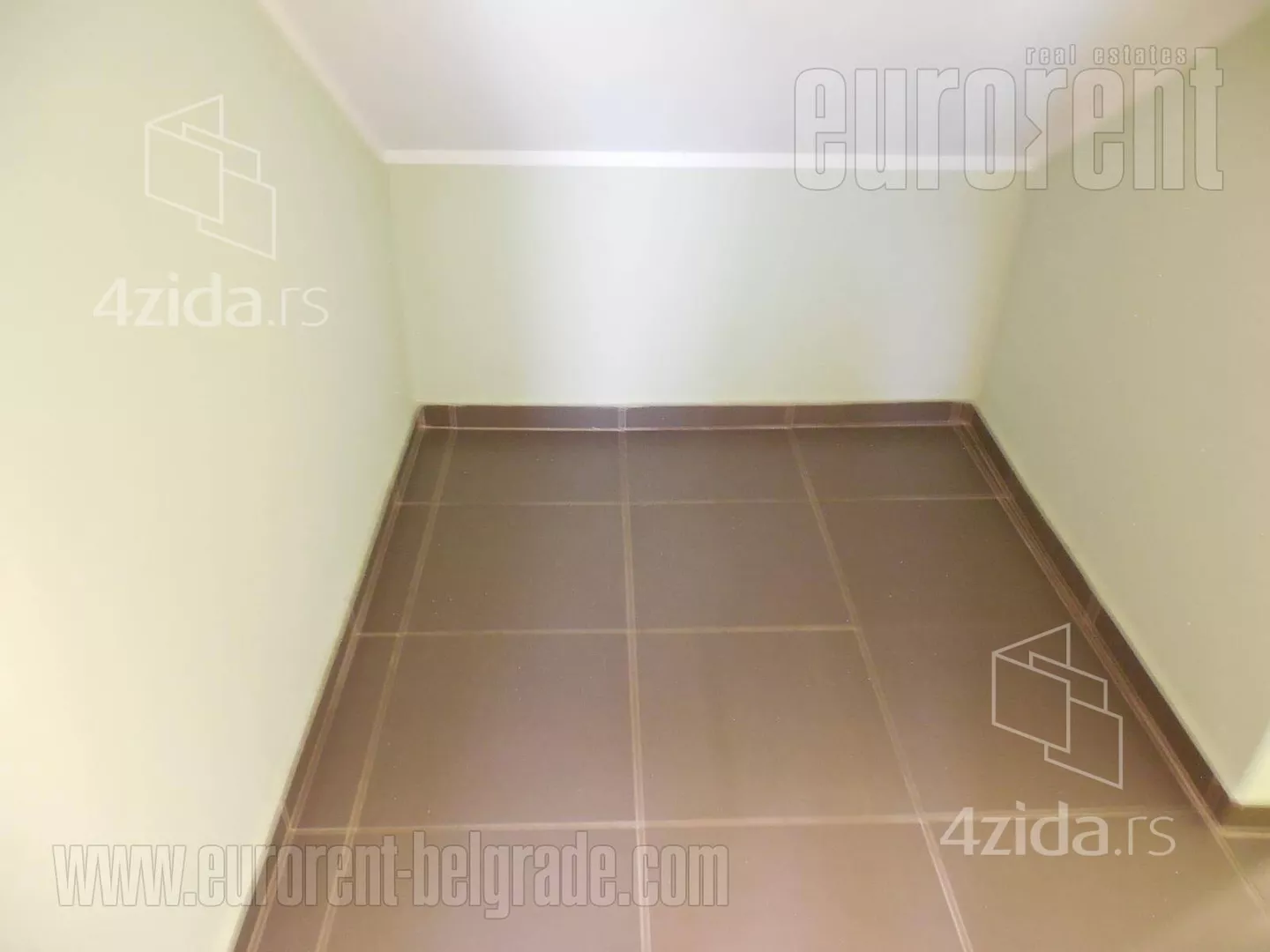 4-etažna kuća | 4zida