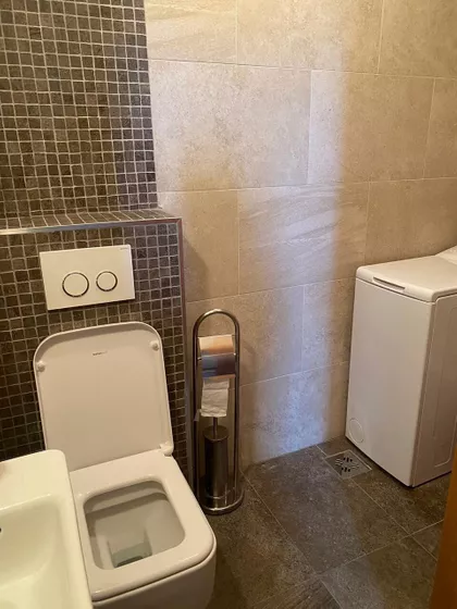 Krunski Venac | 4zida.rs