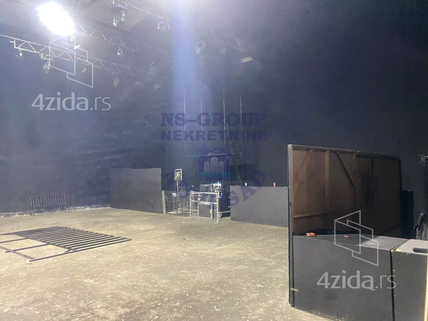 Poslovni prostor | 4zida