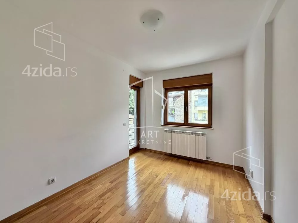 Kancelarija | 4zida