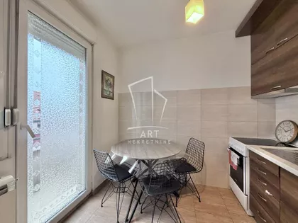 Varvarinska | 4zida.rs