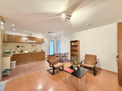 Nebojše Popovića | 4zida.rs